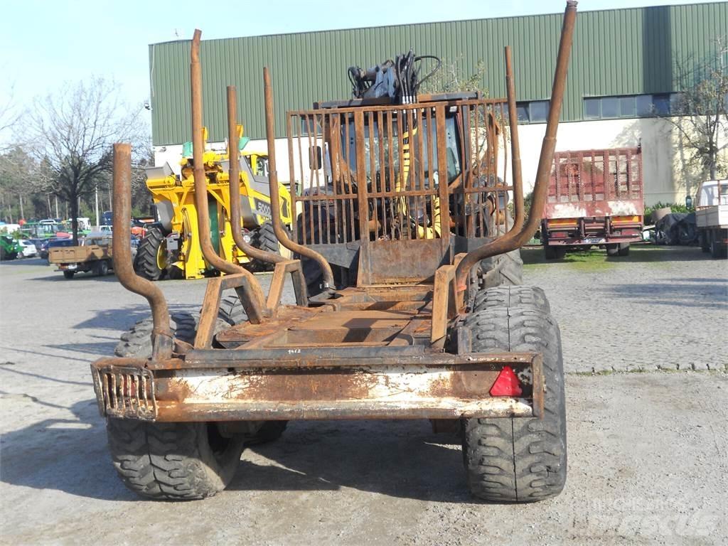 Valtra N121 Dźwigi i ładowarki