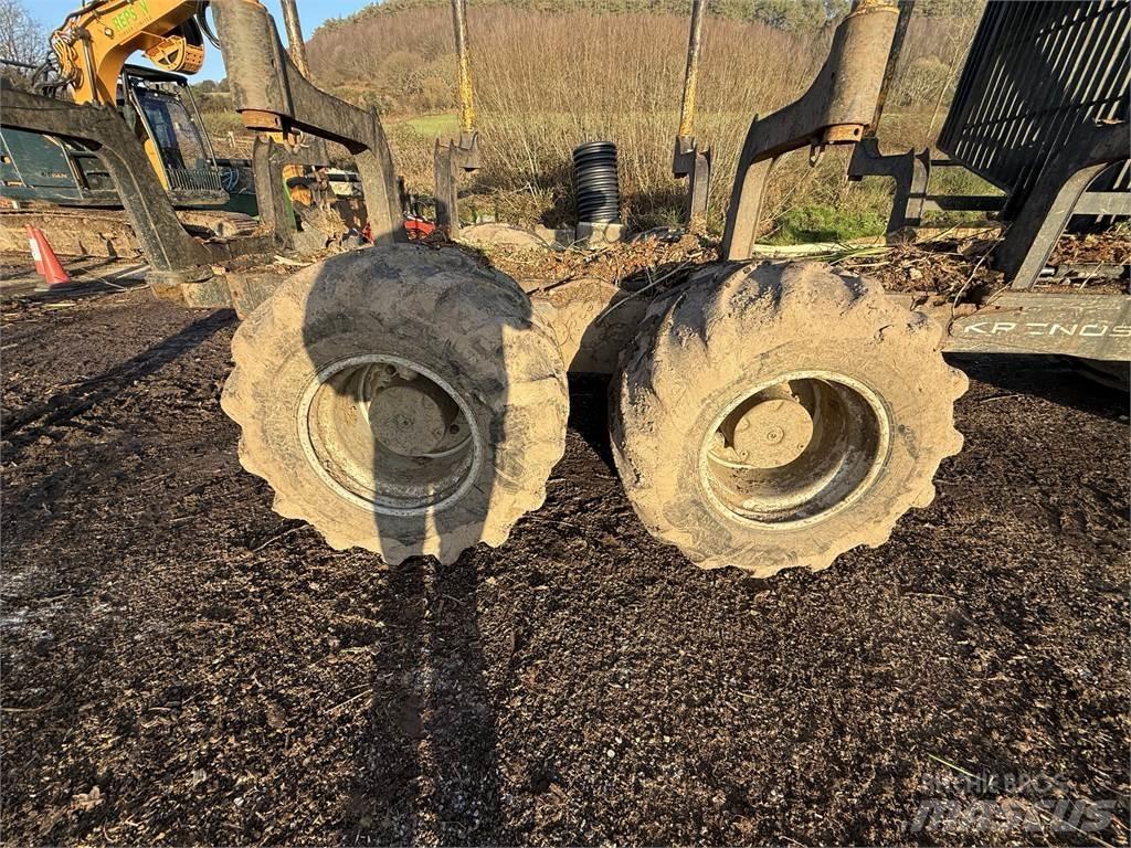 Valtra T174 Forwardery