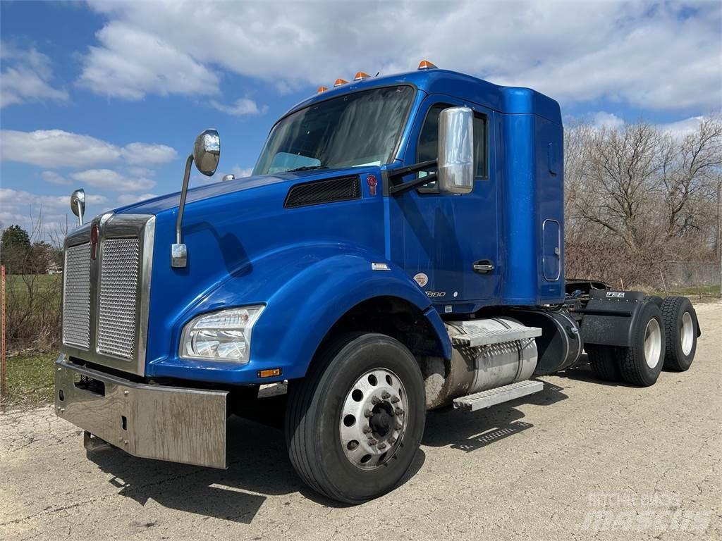 Kenworth T880 Ciągniki siodłowe