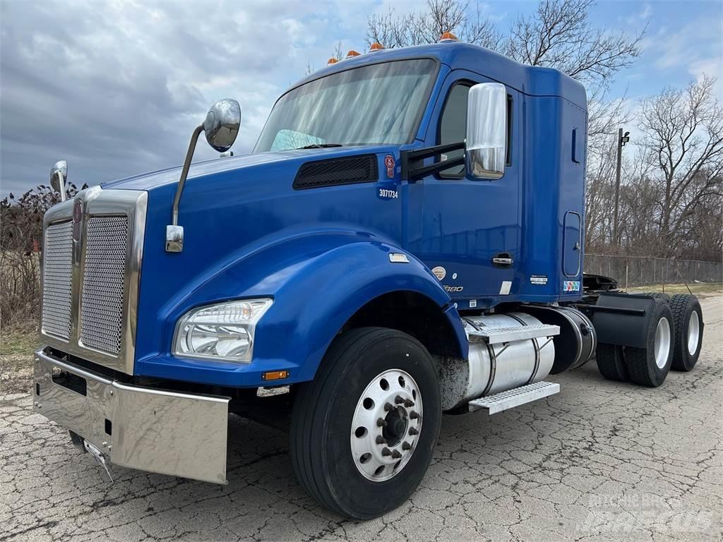Kenworth T880 Ciągniki siodłowe