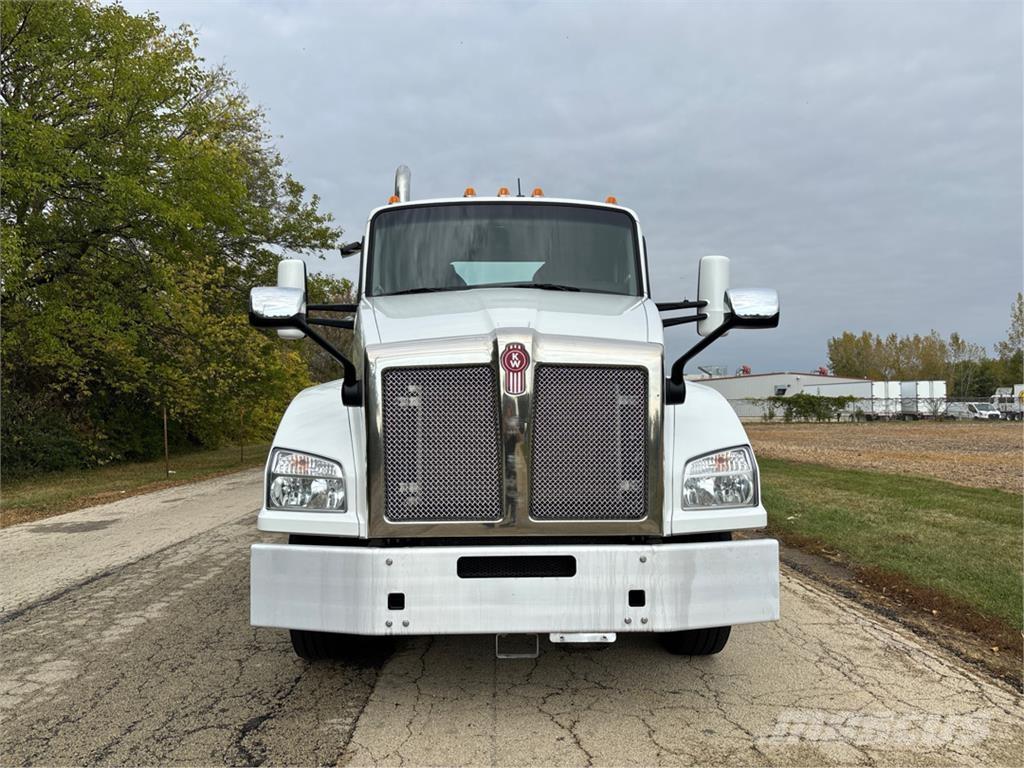 Kenworth T880 Inne