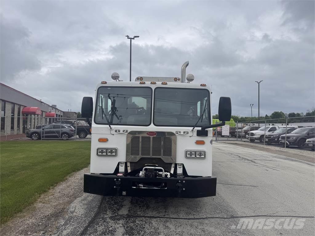 Peterbilt 320 Śmieciarki