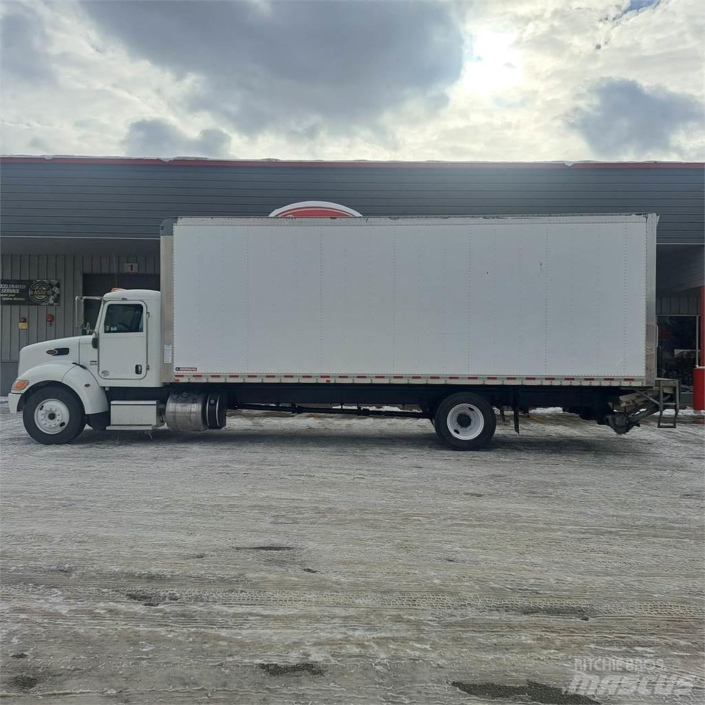 Peterbilt 337 Samochody ciężarowe ze skrzynią zamkniętą
