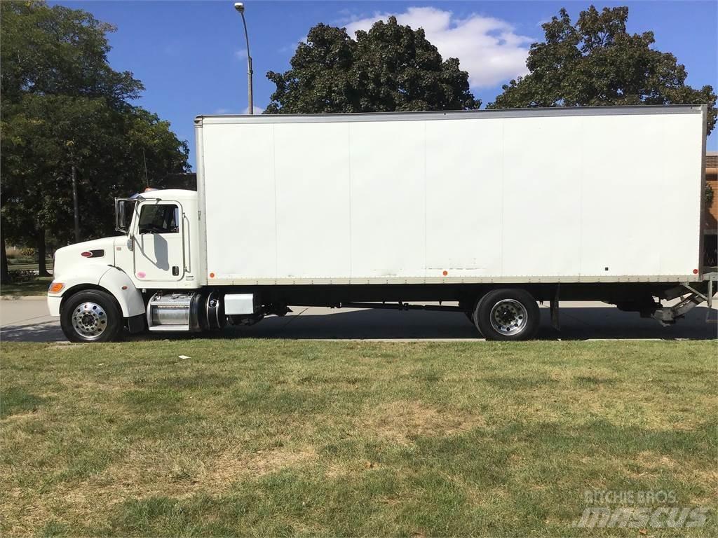 Peterbilt 337 Samochody ciężarowe ze skrzynią zamkniętą