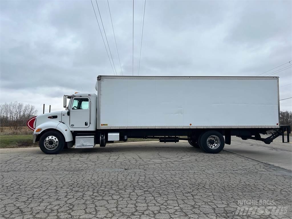 Peterbilt 337 Samochody ciężarowe ze skrzynią zamkniętą