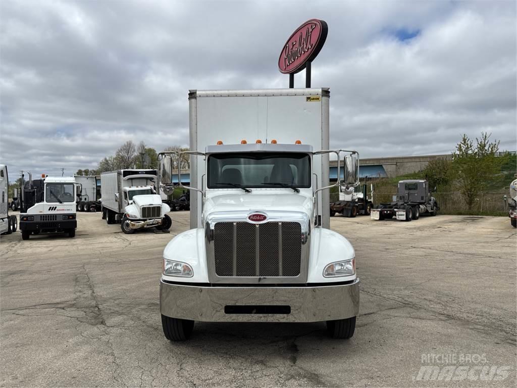 Peterbilt 337 Samochody ciężarowe ze skrzynią zamkniętą