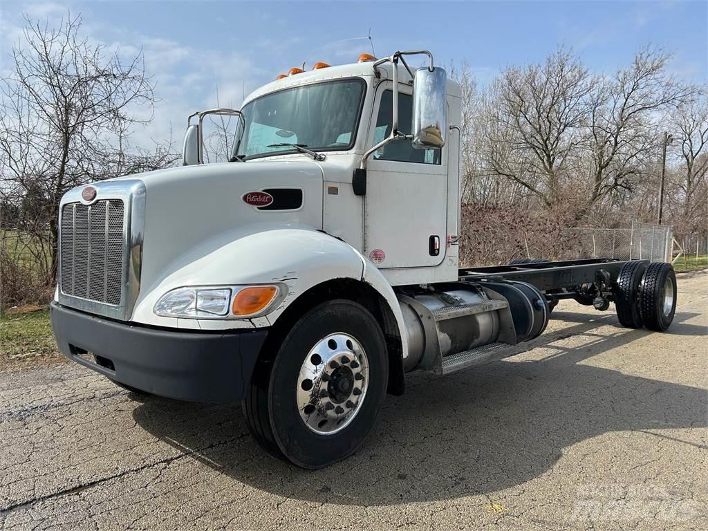 Peterbilt 337 Pojazdy pod zabudowę