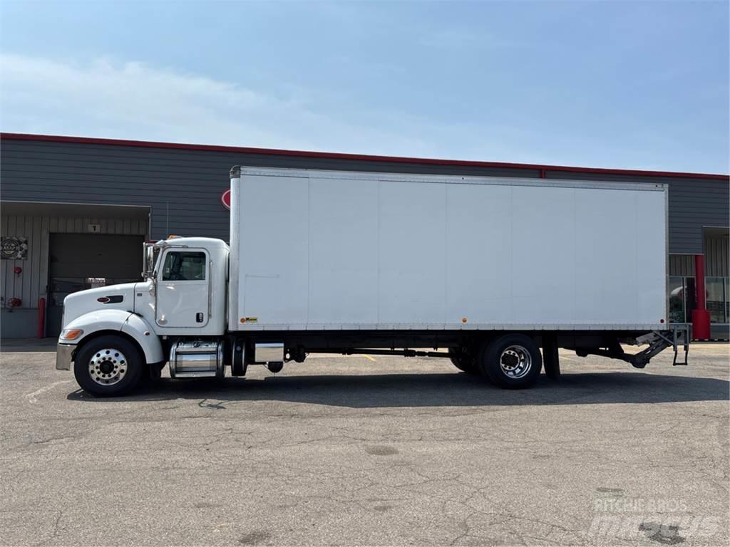 Peterbilt 337 Samochody ciężarowe ze skrzynią zamkniętą