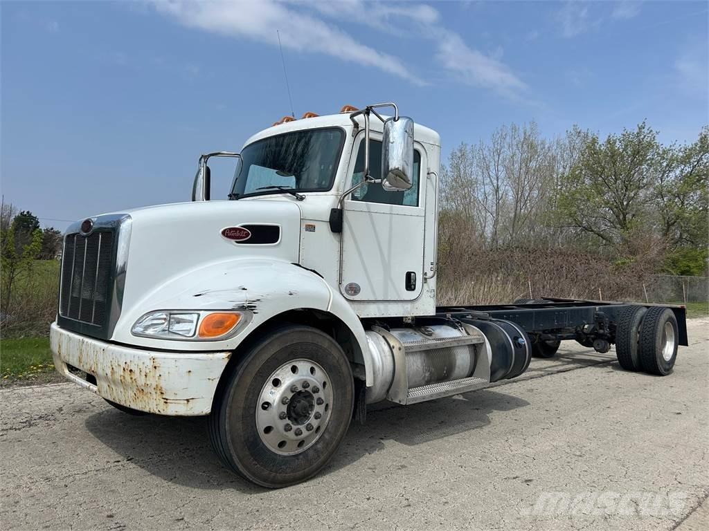 Peterbilt 337 Pojazdy pod zabudowę