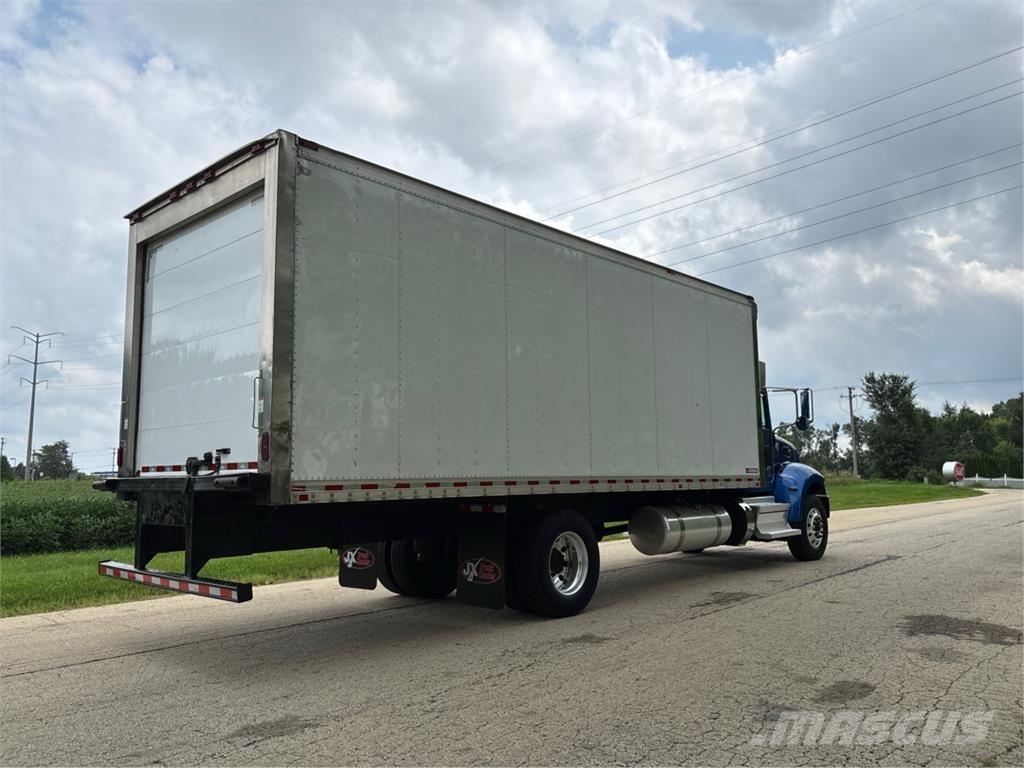 Peterbilt 337 Inne