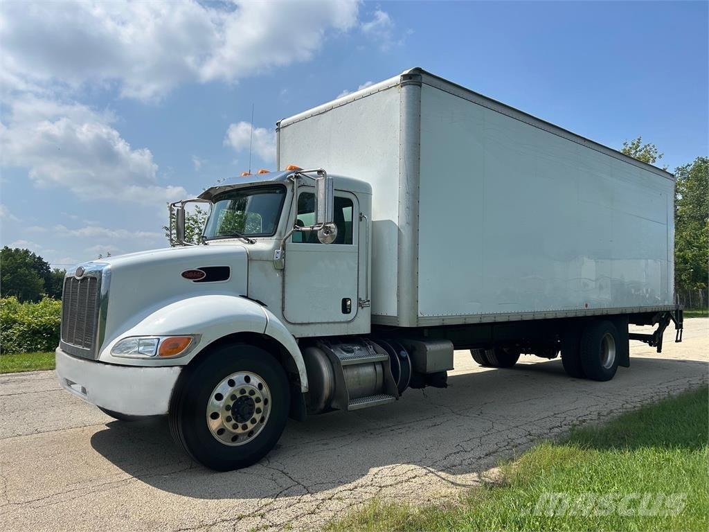 Peterbilt 337 Inne