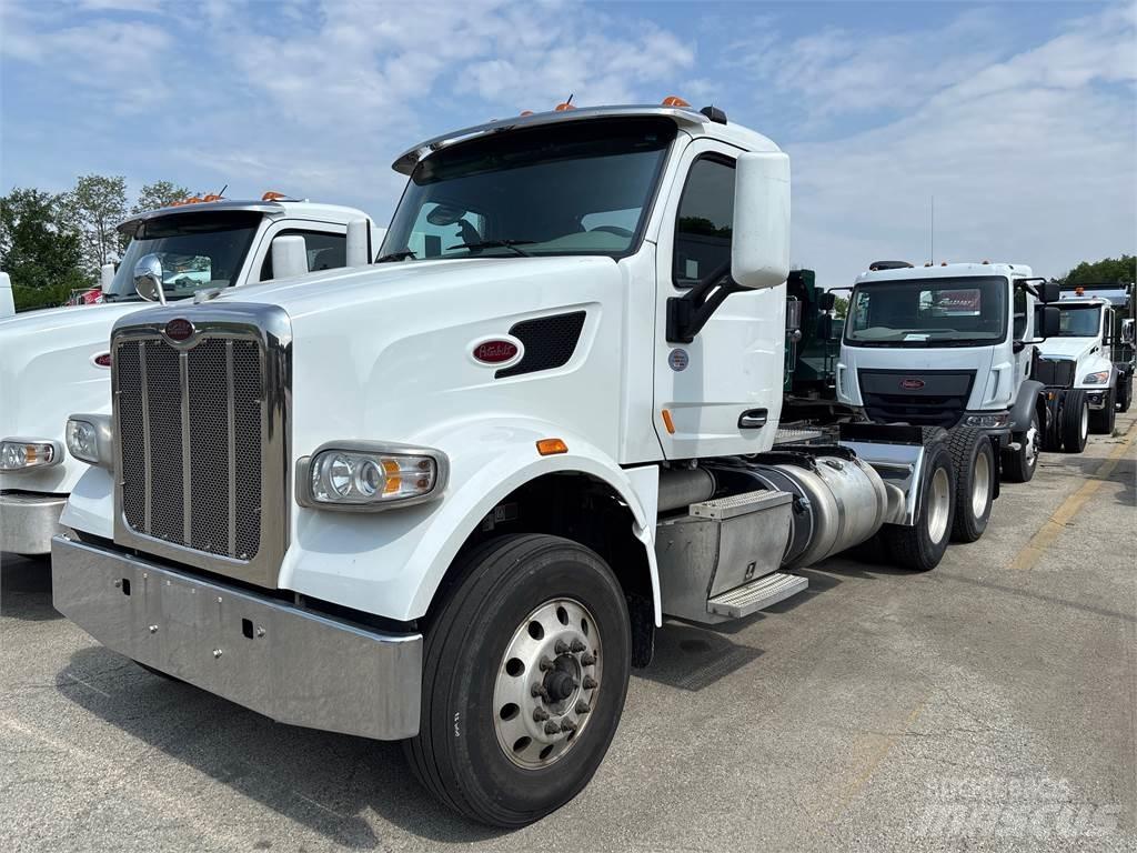 Peterbilt 567 Inne