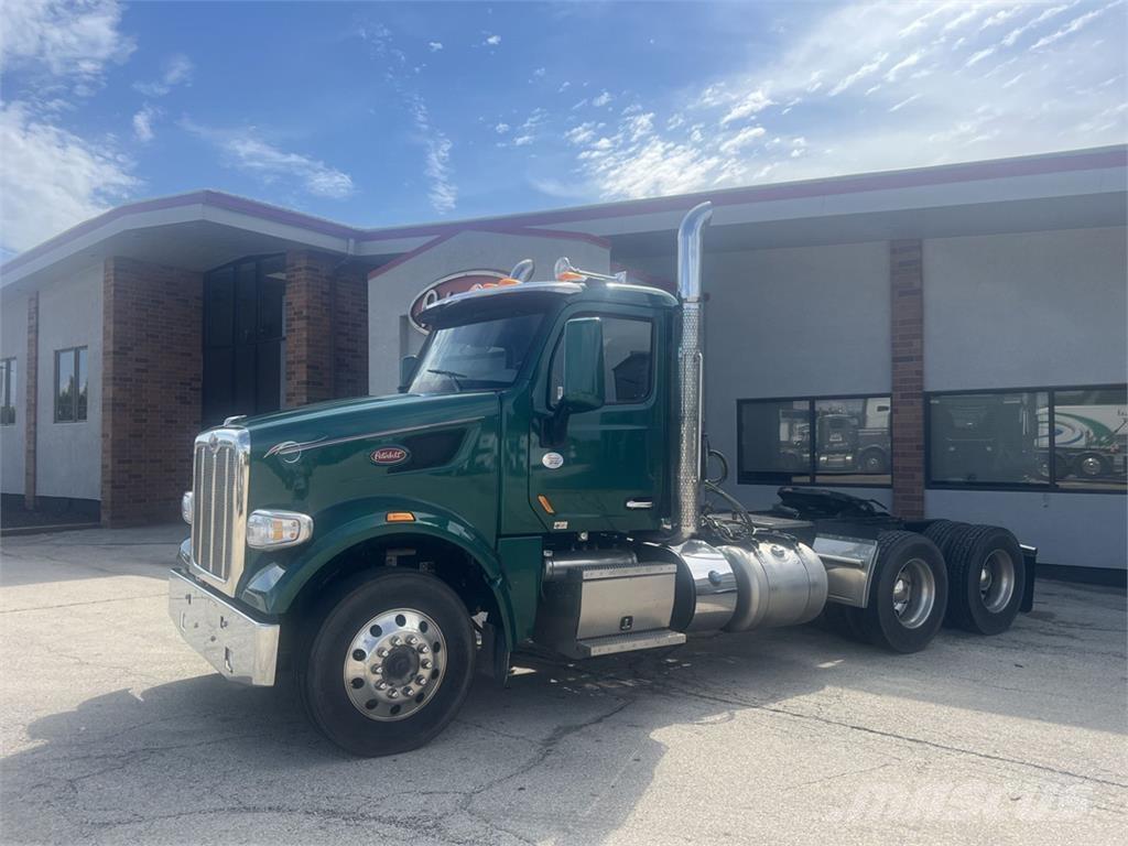 Peterbilt 567 Inne