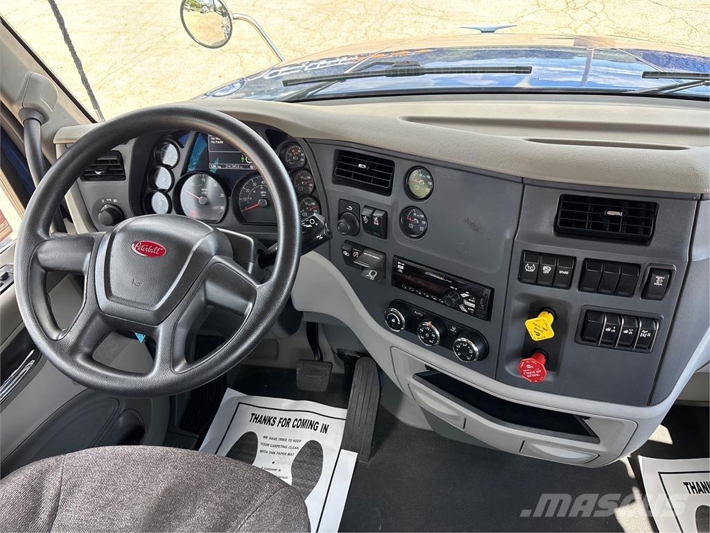 Peterbilt 567 Inne