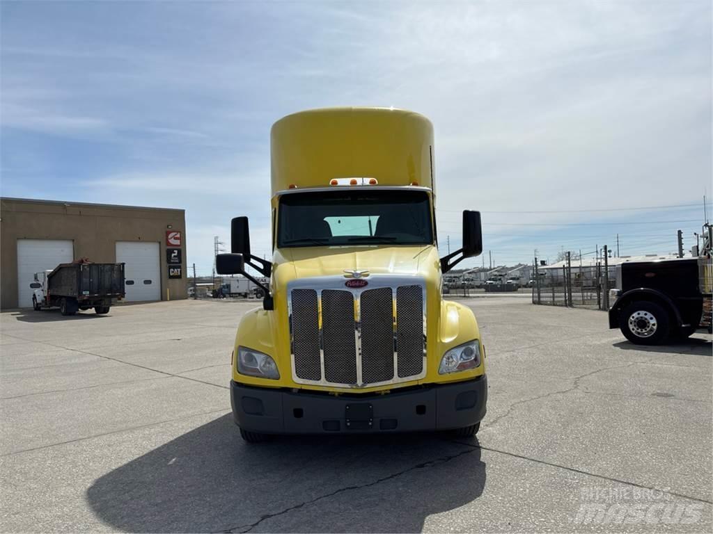 Peterbilt 579 Inne