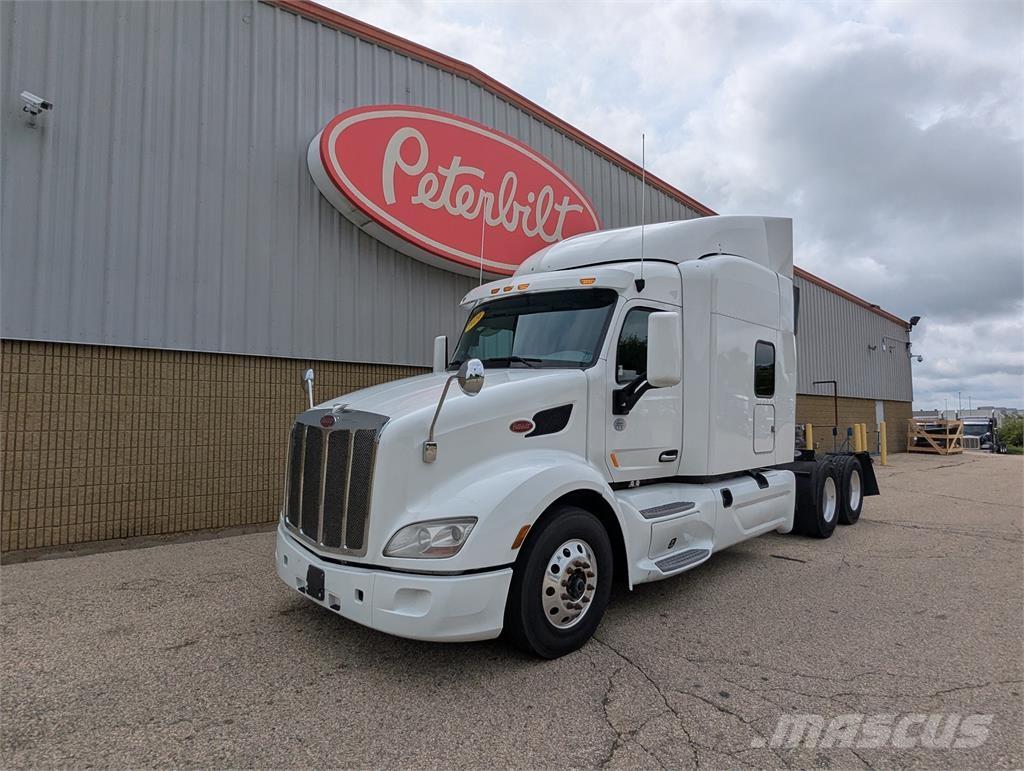 Peterbilt 579 Inne