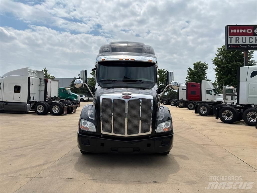 Peterbilt 579 Inne