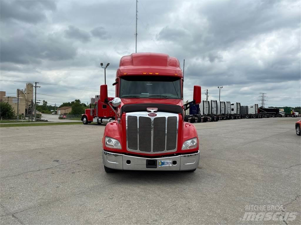 Peterbilt 579 Inne