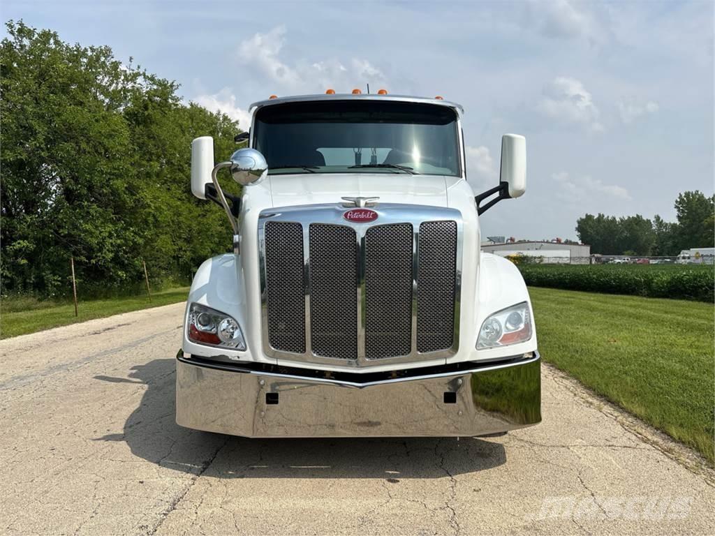 Peterbilt 579 Inne