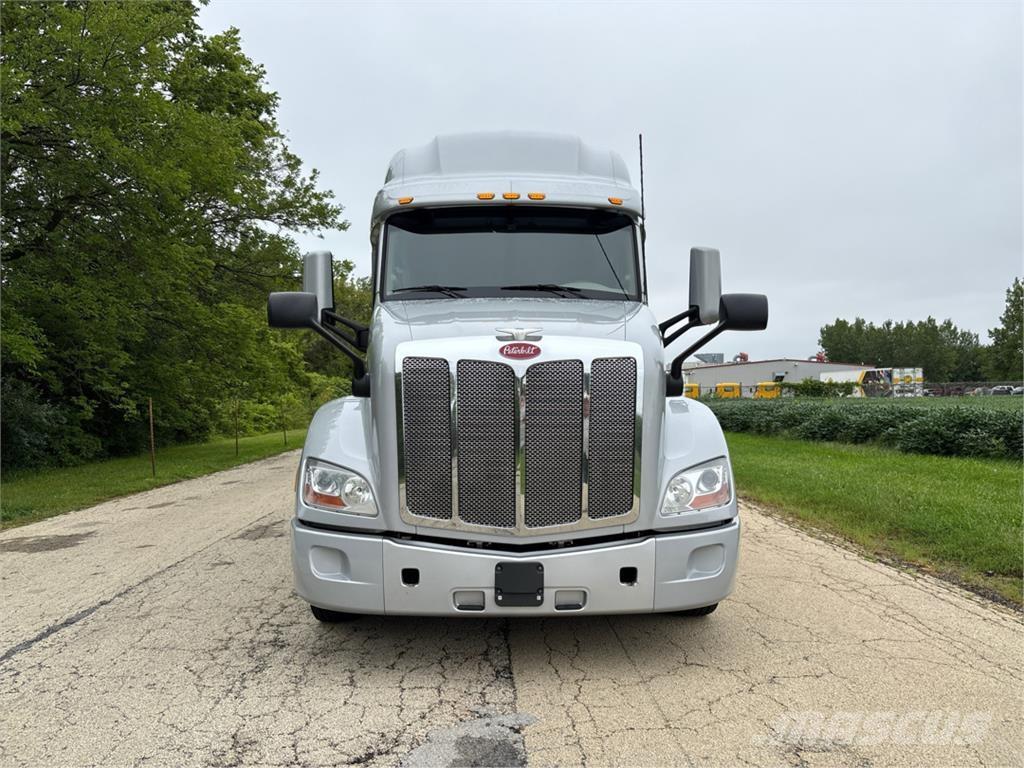 Peterbilt 579 Inne