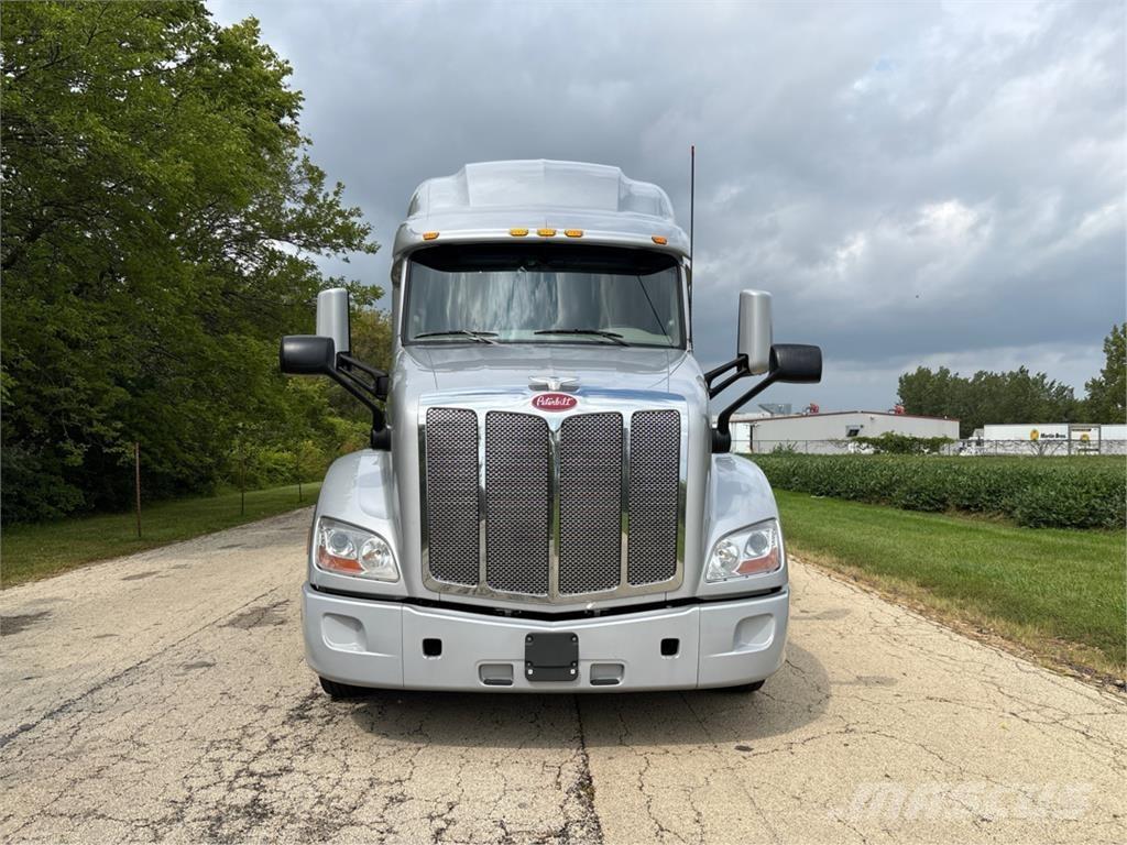 Peterbilt 579 Inne