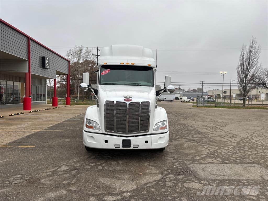 Peterbilt 579 Inne