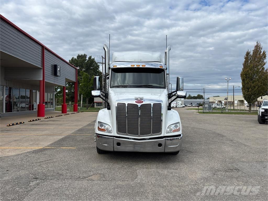 Peterbilt 579 Inne