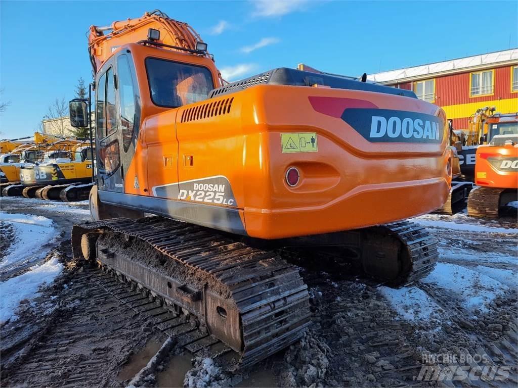 Doosan DX225LC Koparki gąsienicowe