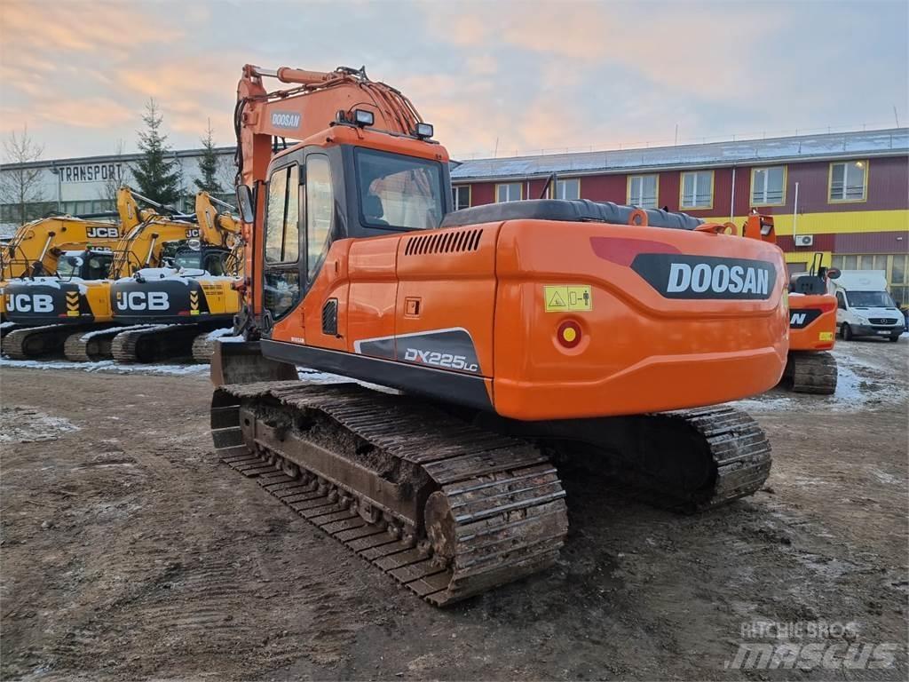 Doosan DX225LC Koparki gąsienicowe