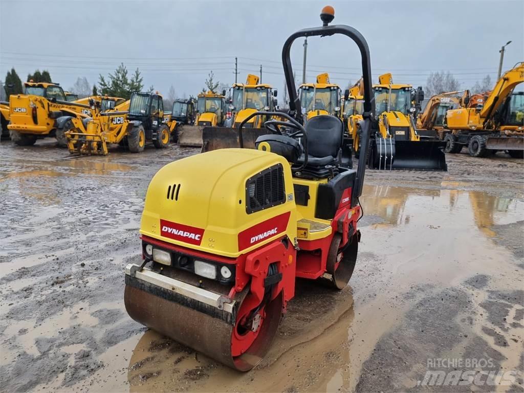 Dynapac CC900S Walce dwubębnowe