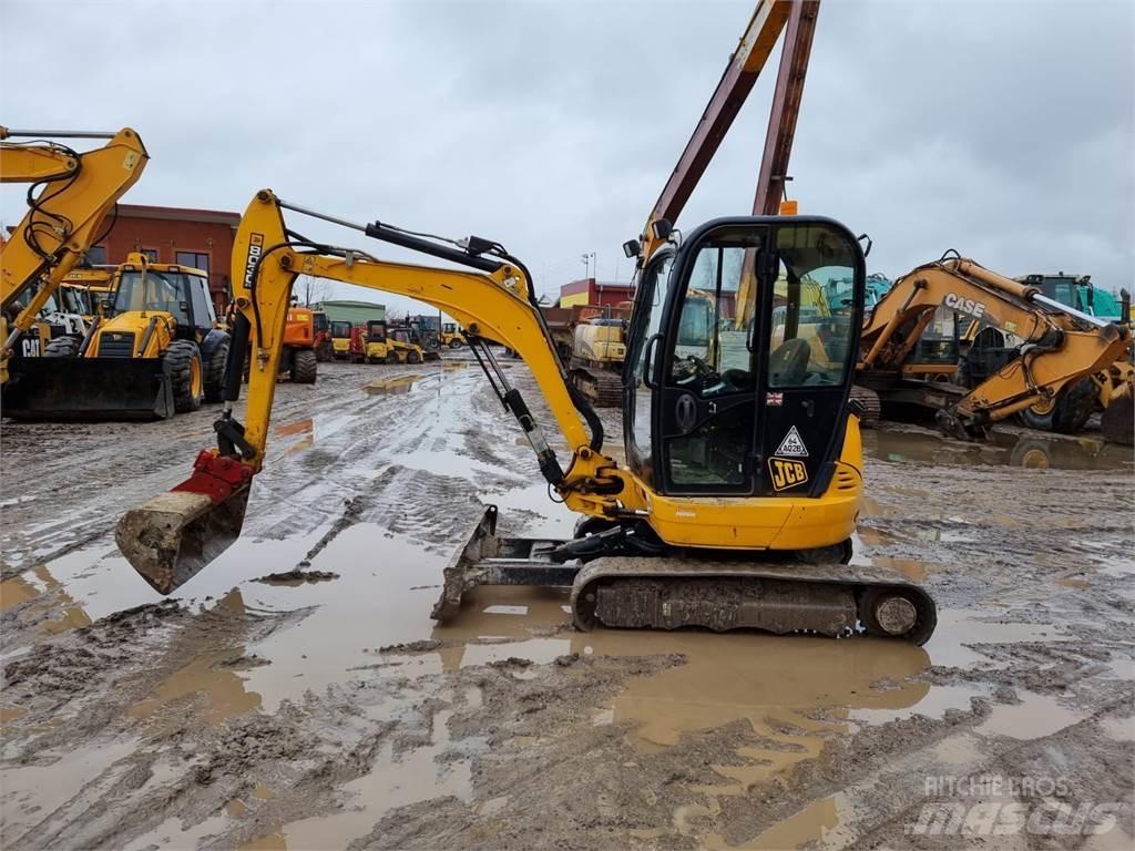 JCB 8030 ZTS Minikoparki