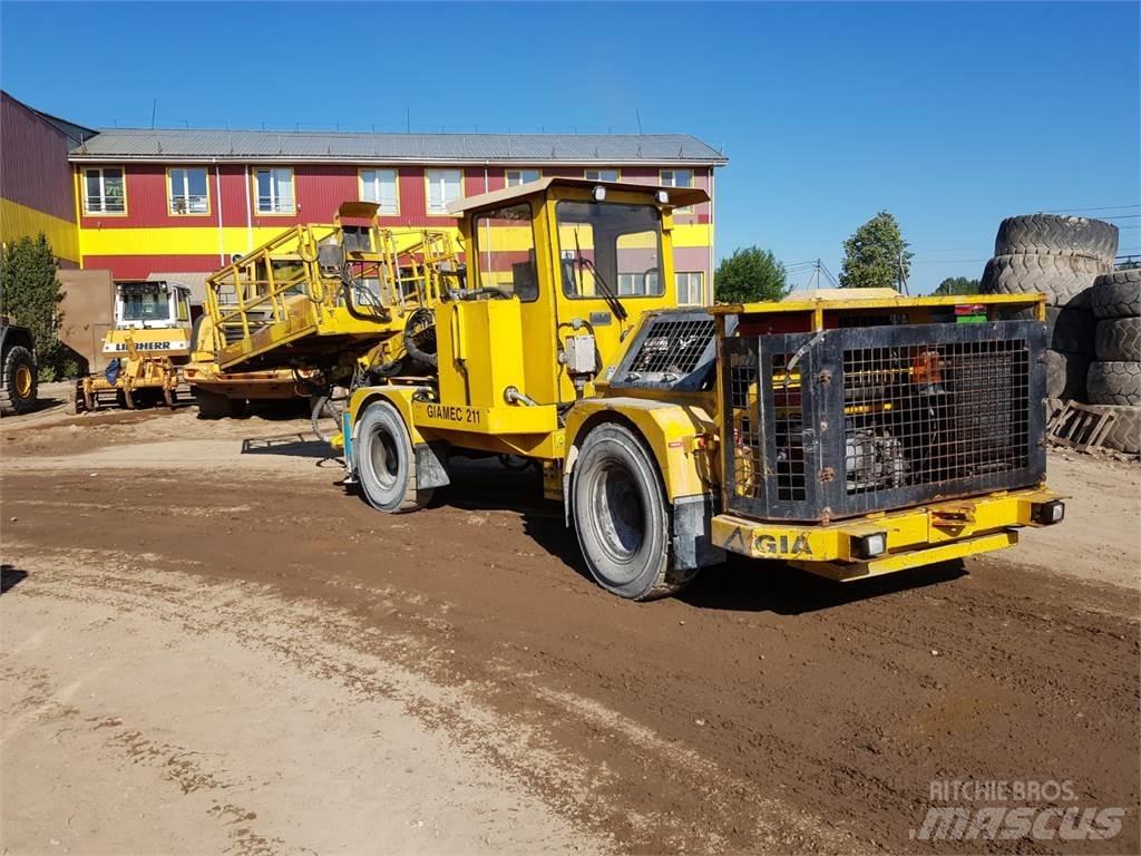 Kita UV211 SP25BG06 Ładowarki kołowe