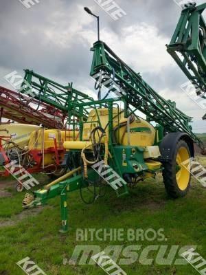 John Deere 732 Opryskiwacze zaczepiane