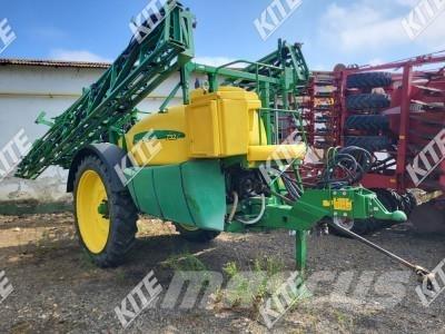John Deere 732I/27M Opryskiwacze zaczepiane