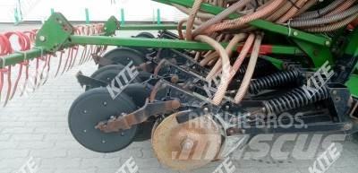 John Deere 740A Siewniki