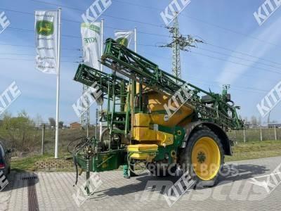 John Deere 832/18i Opryskiwacze zaczepiane