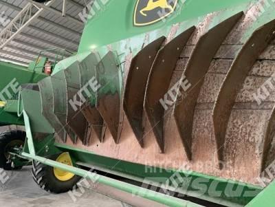 John Deere W650 Kombajny zbożowe