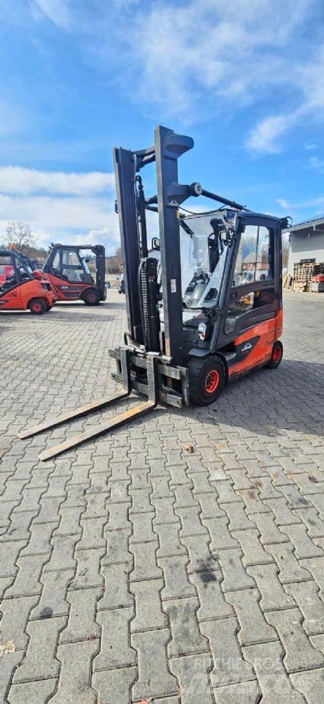 Linde E 25 L-01 Wózki elektryczne
