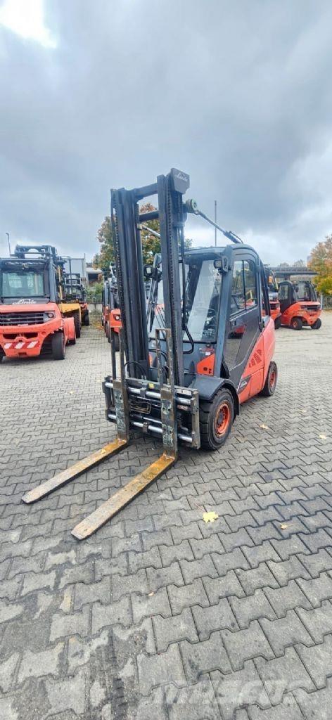 Linde H 30 D-02 Wózki Diesla