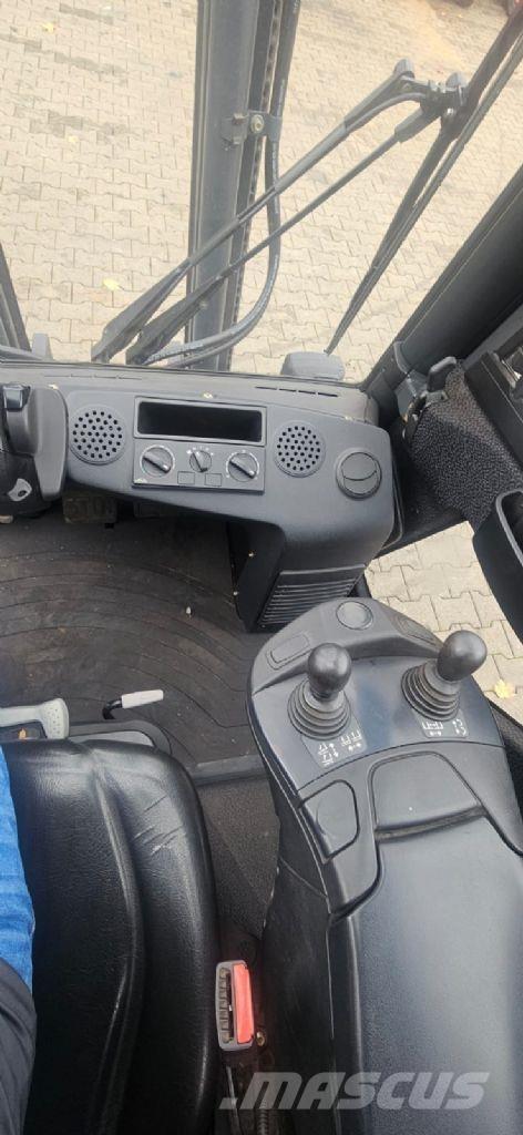 Linde H 30 D-02 Wózki Diesla