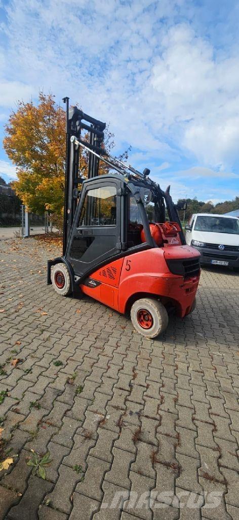 Linde H 30 T-02 Wózki LPG
