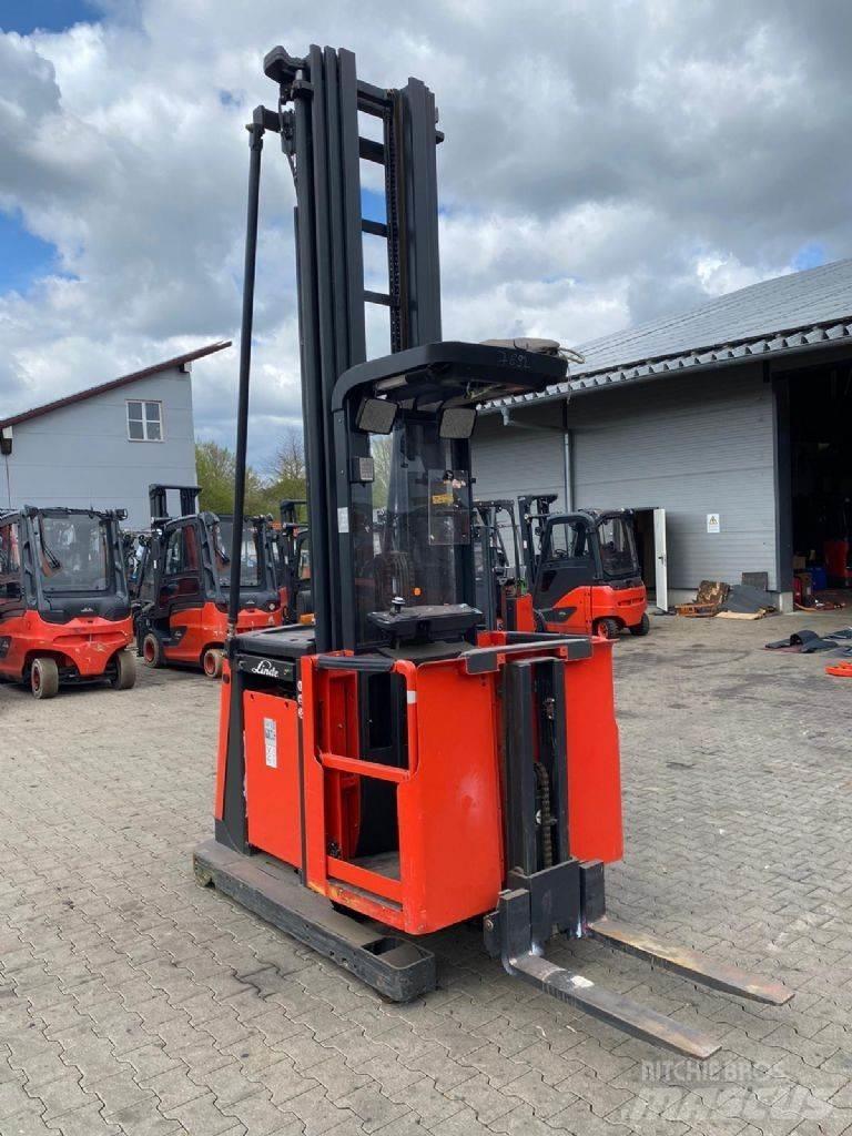 Linde V 12-02 Wózki kompletacyjne wysoko unoszące