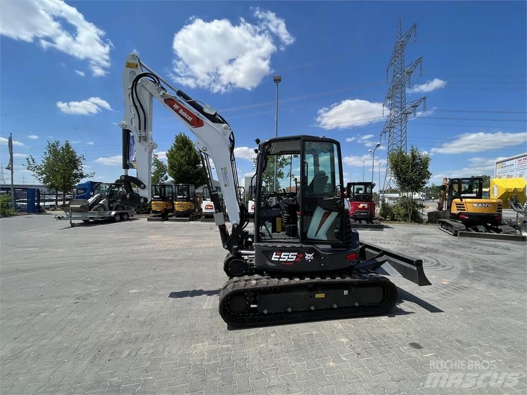 Bobcat E 55 z Minikoparki