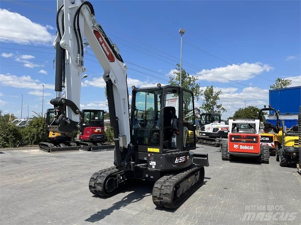 Bobcat E 55 z Minikoparki