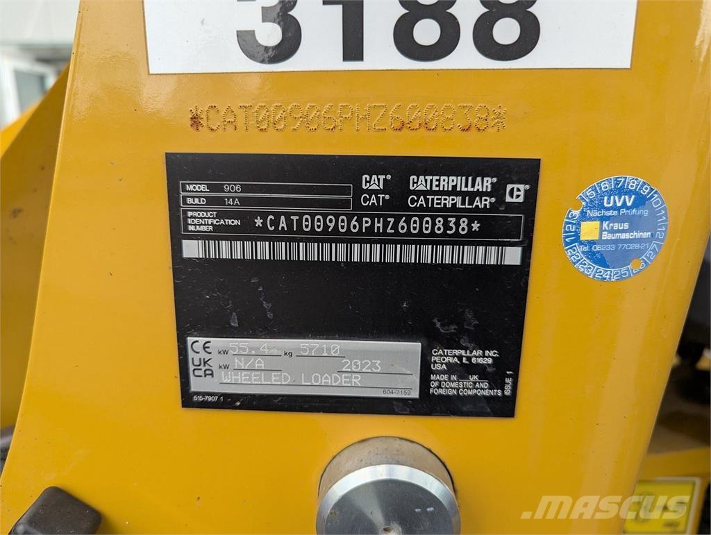 CAT 906 Ładowarki kołowe