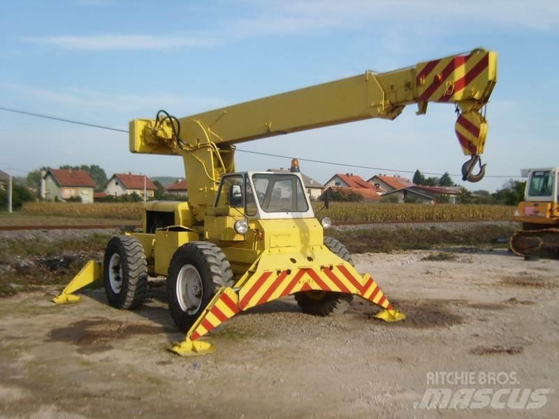 Austin WESTERN Żurawie terenowe