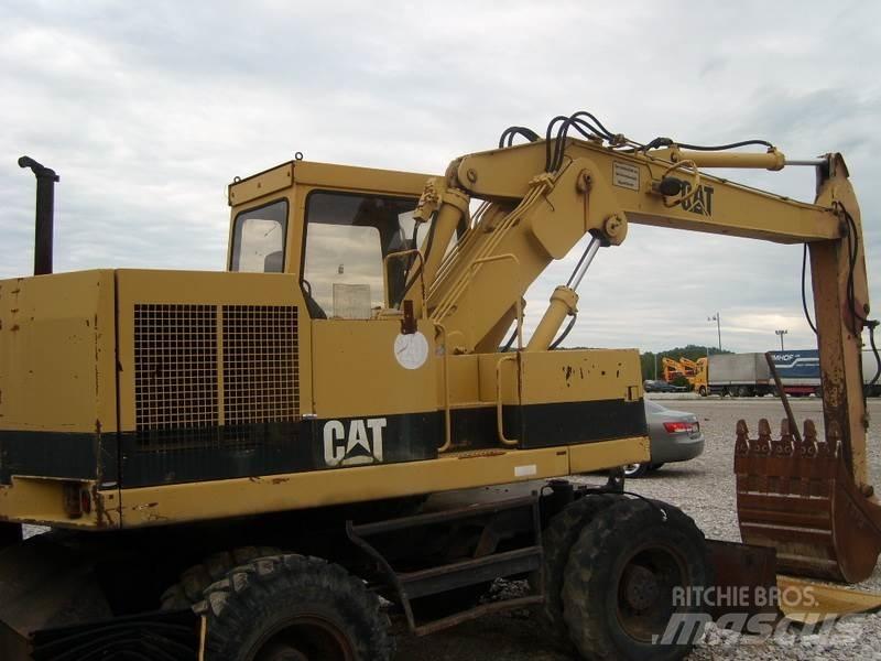 CAT 206 BFT Koparki kołowe
