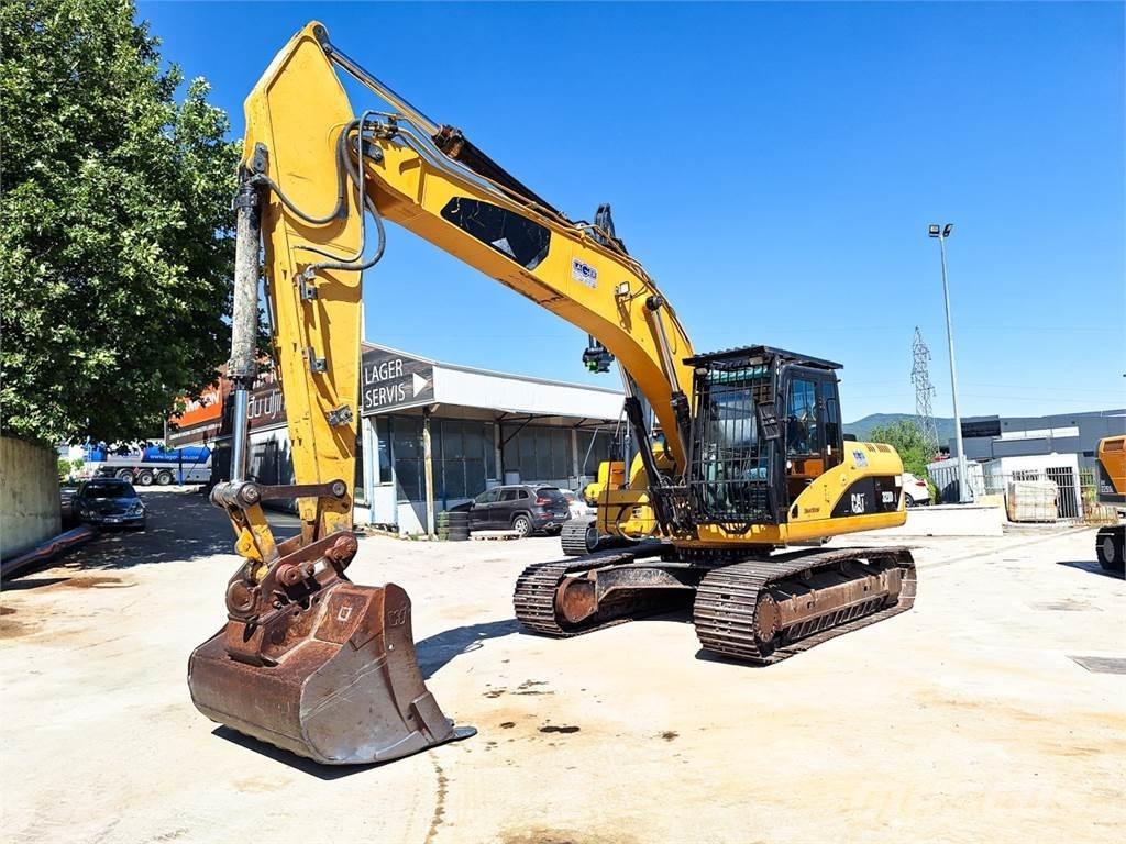 CAT 323D Koparki gąsienicowe