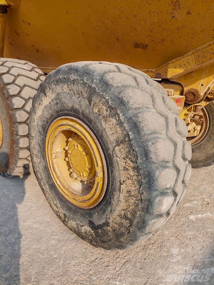 CAT D250E Wozidła przegubowe