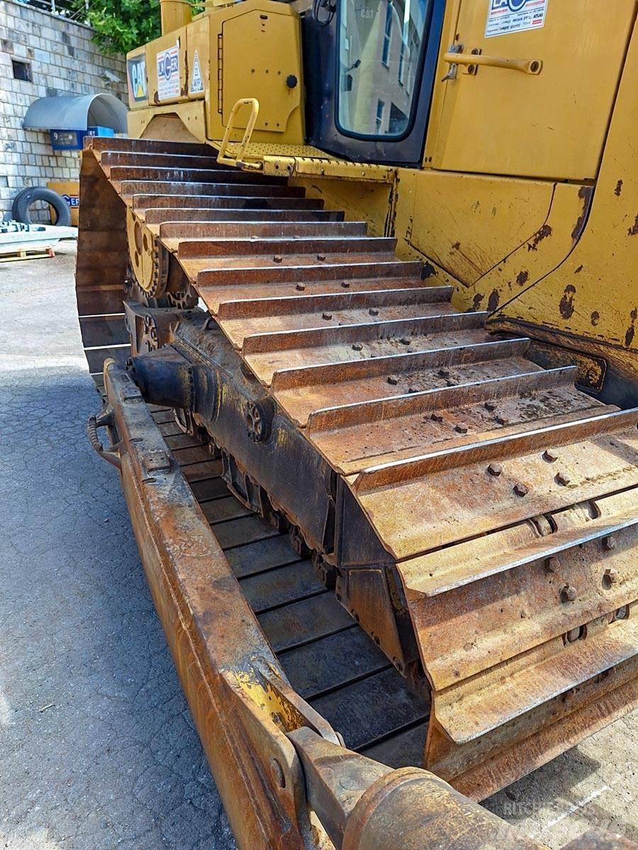 CAT D6T Spycharki gąsienicowe